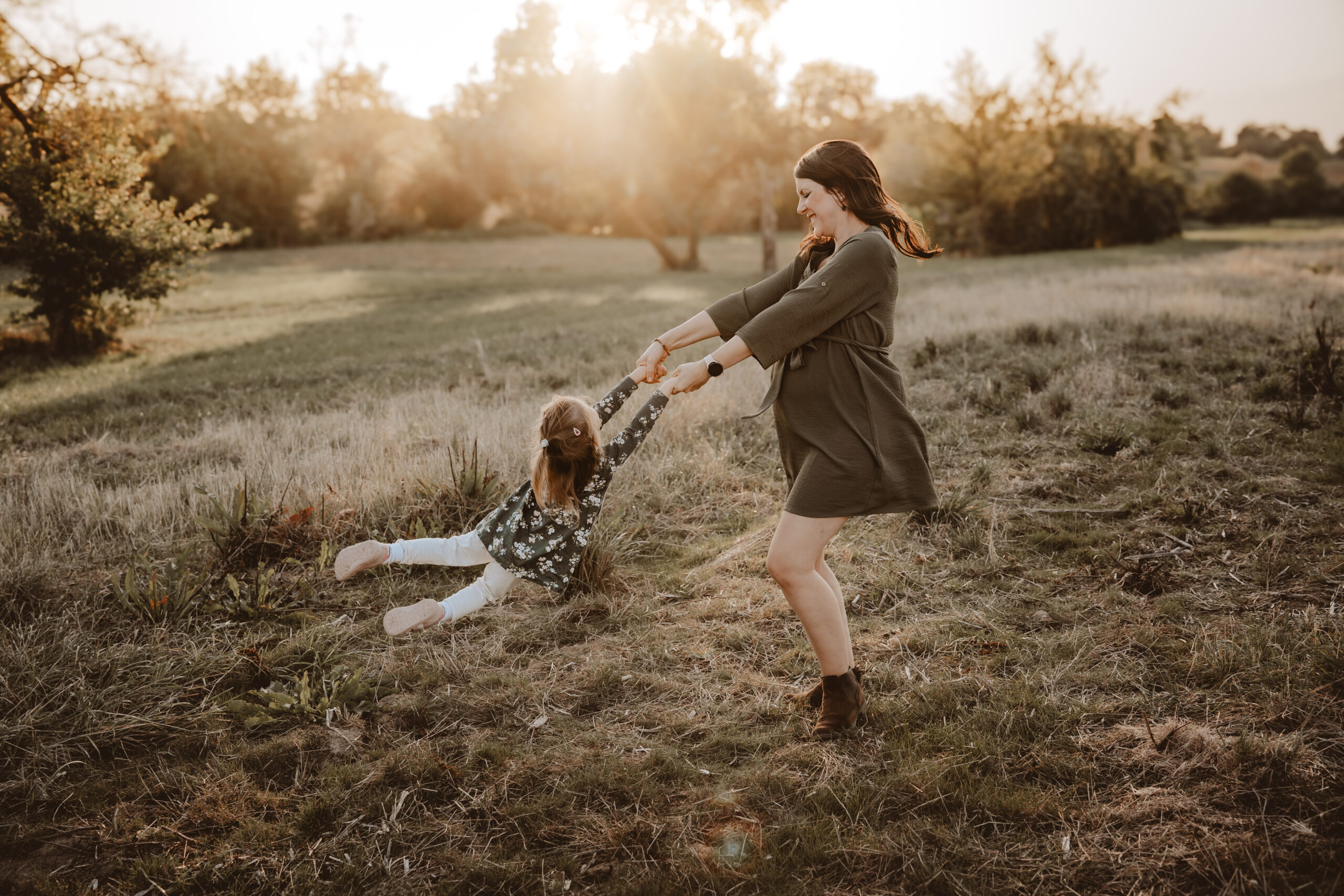 Familienshooting mit Kleinkind in Ludwigsburg, Stuttgart & heilbronn