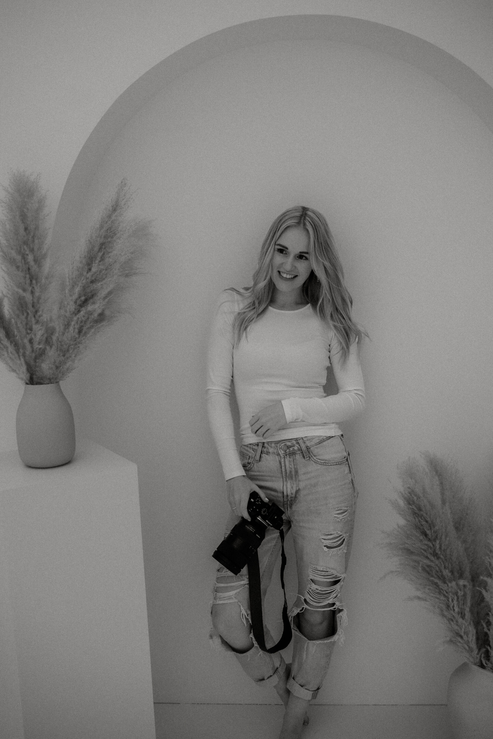 Fotografin für Familienshooting, Babybauchshooting Newbornshooting & Neugeborenenshooting mit Geschwisterkind zwischen Stuttgart, Heilbronn & Ludwigsburg (Besigheim, Freiberg, Bönnigheim, Brackenheim, Illsfeld, Mundelsheim, Großbottwar, Aspach, Bietigheim-Bissingen)