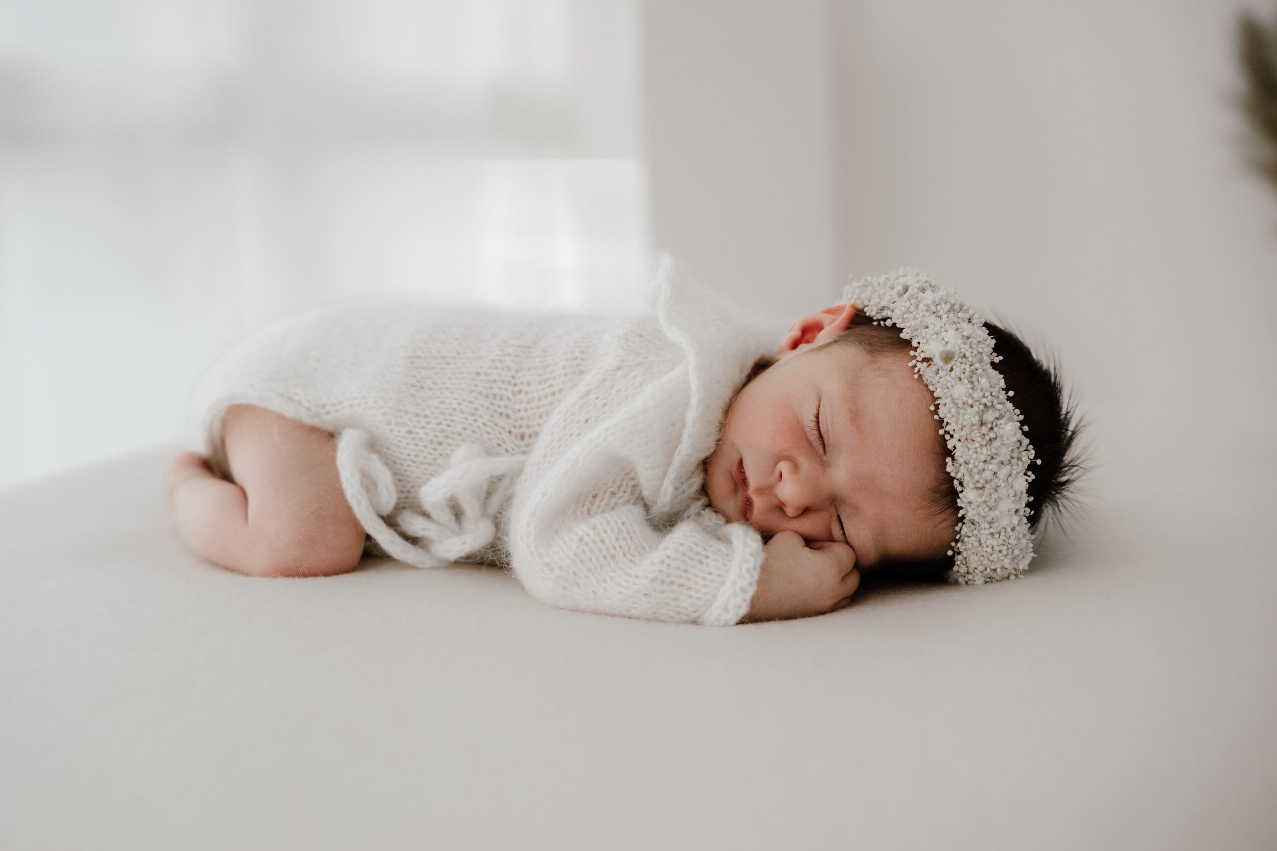 Newbornshooting & Neugeborenenshooting mit Geschwisterkind zwischen Stuttgart, Heilbronn & Ludwigsburg (Besigheim, Freiberg, Bönnigheim, Brackenheim, Illsfeld, Mundelsheim, Großbottwar, Aspach, Bietigheim-Bissingen)
